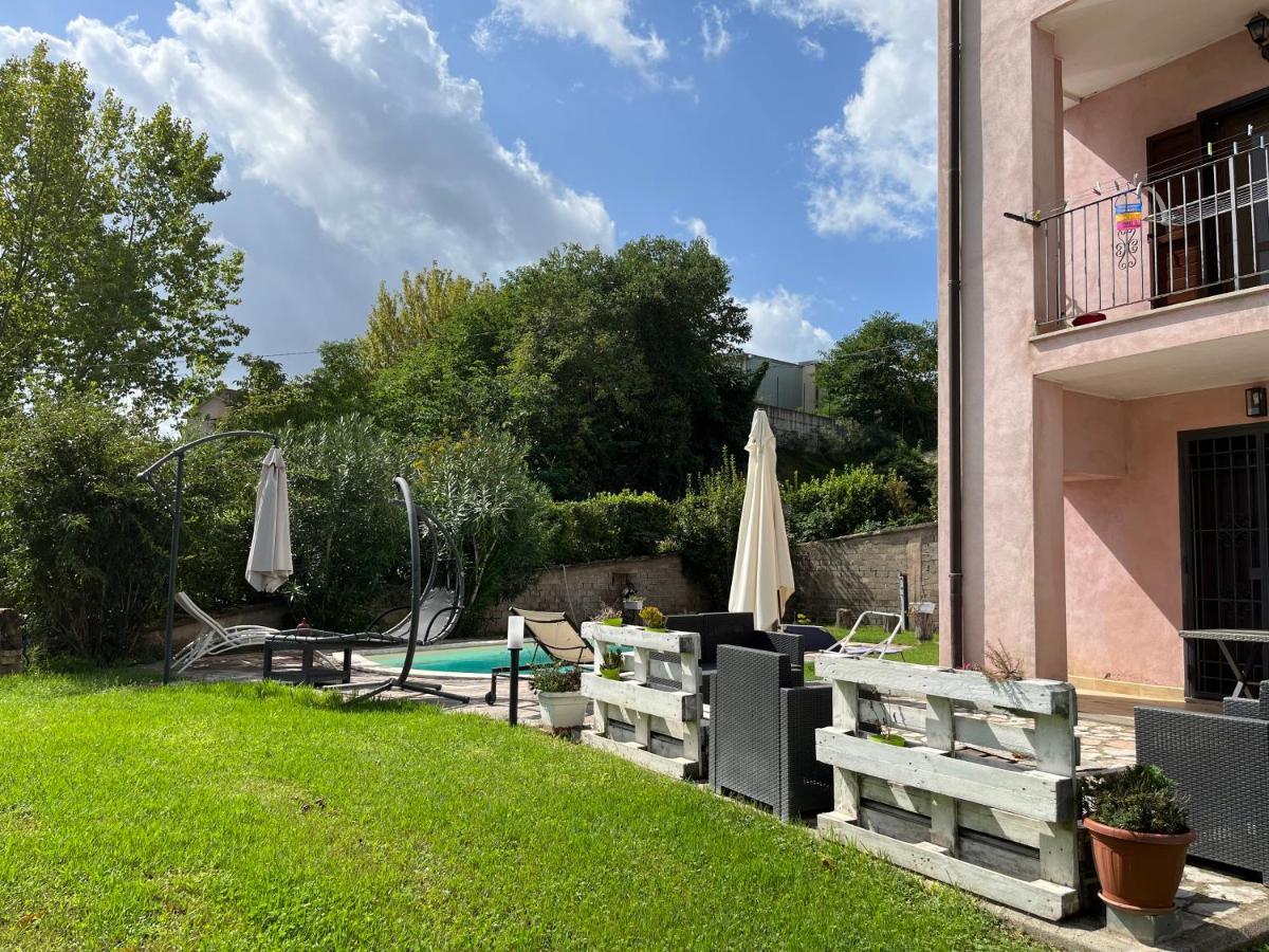 La Casa Di Silvia Lägenhet Cantalupo in Sabina Exteriör bild